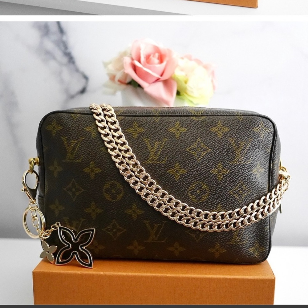 💖Louis Vuitton Trousse 23 on Chain 831